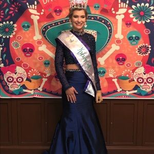 Sherri Hill  two piece prom dress size 6